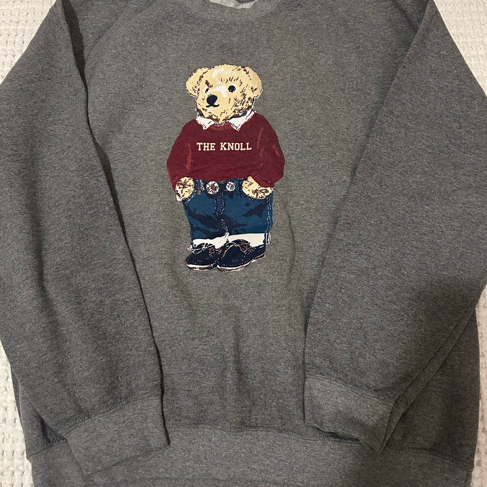 Gildan Gray Sweater with Bear Design